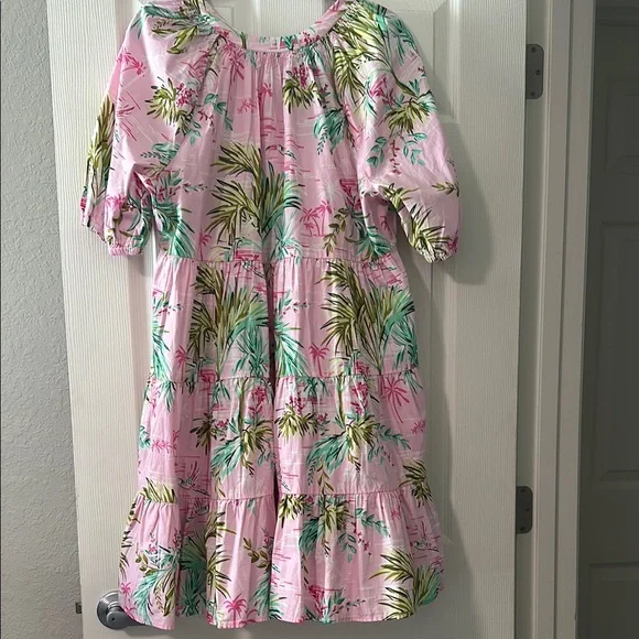 Crown & Ivy Pink Floral Dress - Picture 7 of 7